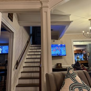 The Cranbury Inn - The staircase lading to another dimension? - American Near Me - Cranbury, New Jersey