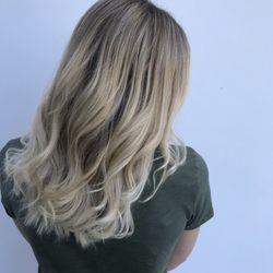30A Hair Studio - Shadow root by JLeaBeauty