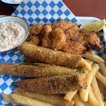 Sullivan’s Fish Camp - Seafood Near Me - Sullivan's Island, South Carolina Sullivan’s Fish Camp - Seafood Near Me - Sullivan's Island, South Carolina