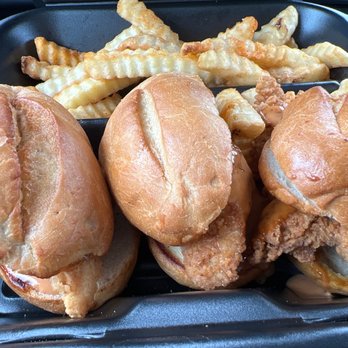 Zaxbys - Three chicken 3 Nibblerz Sandwich with a strawberry sprite. Cheat meal - Fast Food Near Me - Conway, Arkansas Zaxbys - Three chicken 3 Nibblerz Sandwich with a strawberry sprite. Cheat meal - Fast Food Near Me - Conway, Arkansas