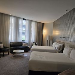 Radisson Blu Plaza Hotel Sydney - Room, 2 Queens