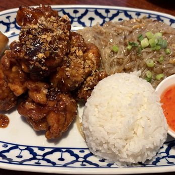 Mintra Thai Cuisine - Crispy chicken combo - Thai Near Me - Renton, Washington Mintra Thai Cuisine - Crispy chicken combo - Thai Near Me - Renton, Washington