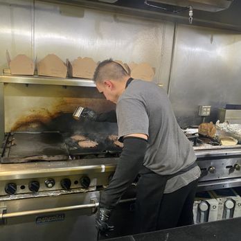 Lets Smash - Dudes putting in work - Burgers Near Me - Los Angeles, California