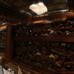 Gourmet Tempel - Inside of booth
