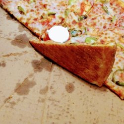 Ameci Pizza & Pasta - Agoura Hills - Thin, but not cooked through.