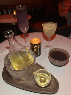 Async Lounge & Bar by null