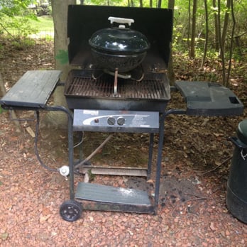 At Lake Logan Cottages - Deluxe grill - Guest Houses Near Me - Logan, Ohio At Lake Logan Cottages - Deluxe grill - Guest Houses Near Me - Logan, Ohio