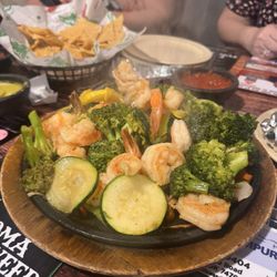 Jalapenos Mexican Restaurant - Dinner Fajita - Shrimp Only