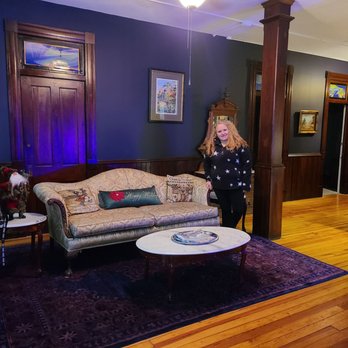 New Orleans Hotel - We absolutely loved our stay! - Hotels Near Me - Eureka Springs, Arkansas