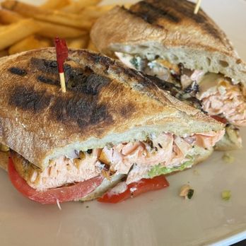 Asador Del Sur - Grilled Salmon sandwich - Latin American Near Me - Maplewood, Missouri
