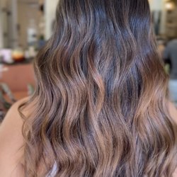 Muse + Mane Hair Studio - Brunette Balayage By: Jasmine