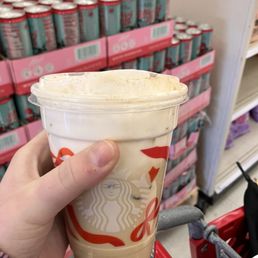 DELICIOUS ICED CHAI LATTE DELICIOUS ICED CHAI LATTE