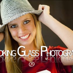Looking Glass Photography - Studio Senior and Modeling