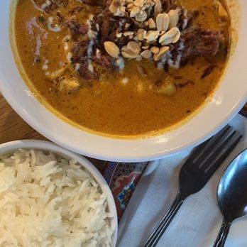 Eem - Massaman Curry with Smoked Lamb Shoulder - Cocktail Bars Near Me - Portland, Oregon