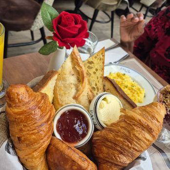 Paul Bakery, Cafe & Restaurant - Classic parisian breakfast - French Near Me - Vancouver, British Columbia Paul Bakery, Cafe & Restaurant - Classic parisian breakfast - French Near Me - Vancouver, British Columbia