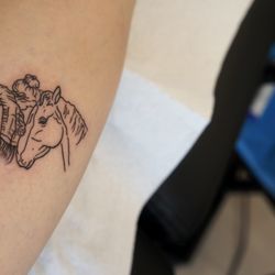 Fine Line Tattoo Shop