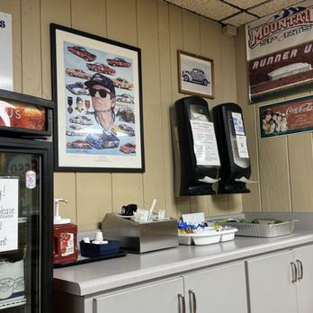 Boots' & Sonny's Drive-In - Fish & Chips Near Me - Landrum, South Carolina Boots' & Sonny's Drive-In - Fish & Chips Near Me - Landrum, South Carolina