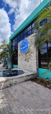 Mote Marine Laboratory & Aquarium by null
