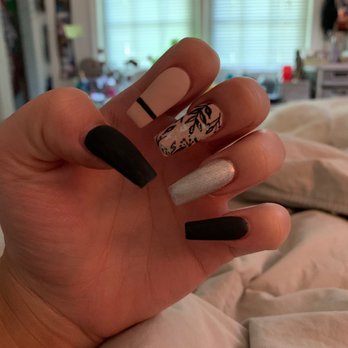 Paris Nail & Spa - Such detail on such a little canvas!! - Nail Salons Near Me - Clawson, Michigan Paris Nail & Spa - Such detail on such a little canvas!! - Nail Salons Near Me - Clawson, Michigan