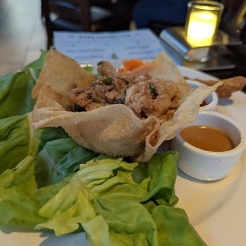 Yard House - lettuce wraps - New American Near Me - Lombard, Illinois