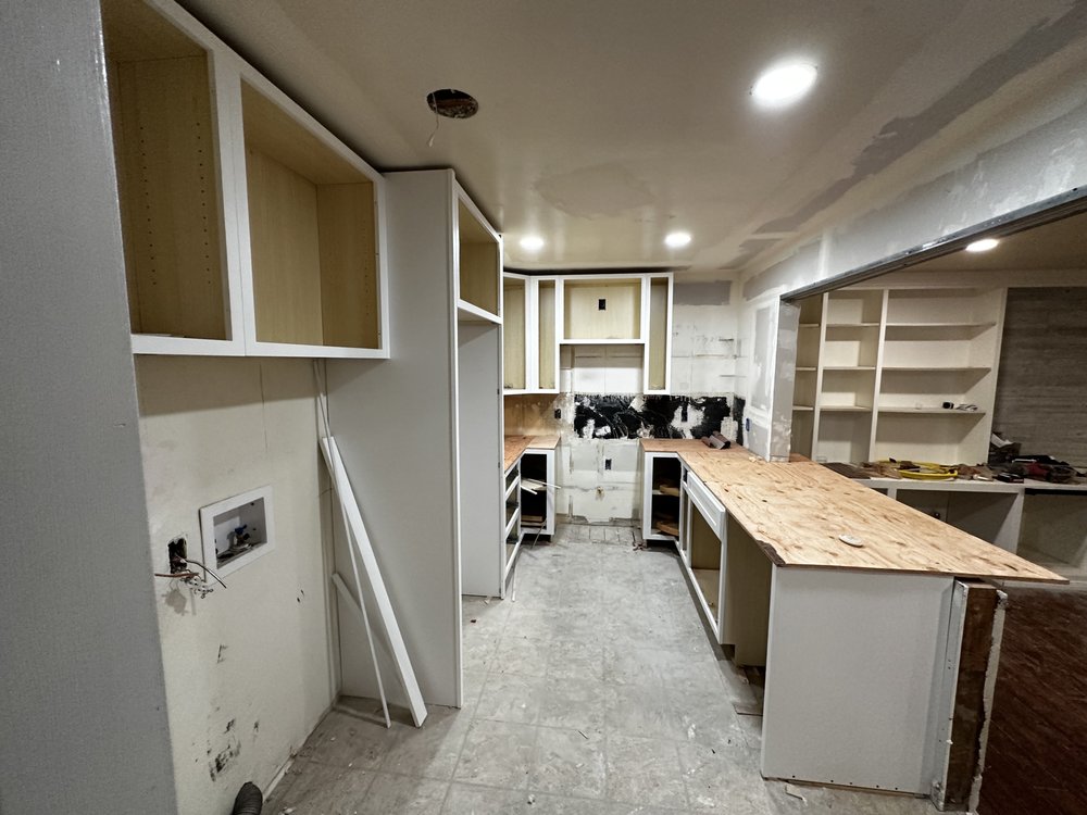 Slide of Flash Electrical Services