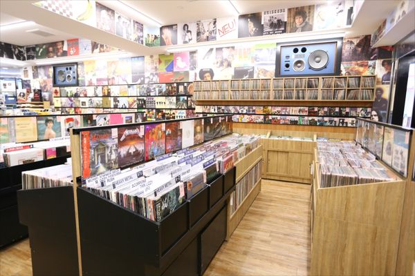 Disk Union Record Shinjuku Record Store by null