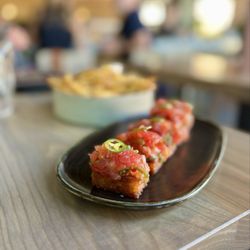 King Taps - Crispy sushi