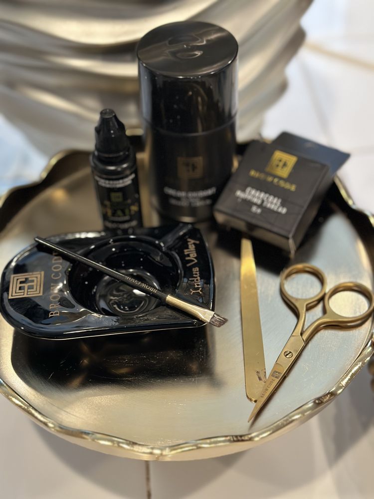 Grace & Glam Co. Logo