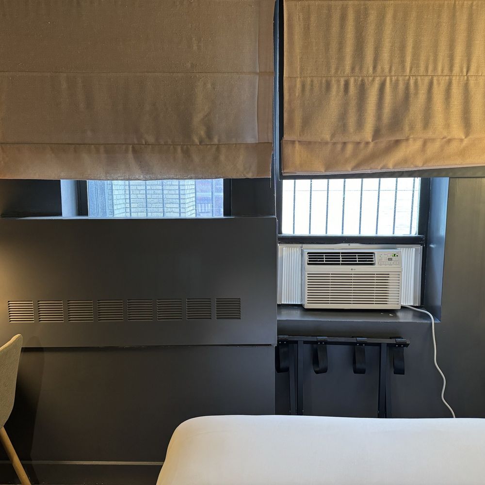 The Time New York - Very loud AC unit that will prevent you from getting a good night of sleep - Hotels Near Me - New York, New York The Time New York - Very loud AC unit that will prevent you from getting a good night of sleep - Hotels Near Me - New York, New York