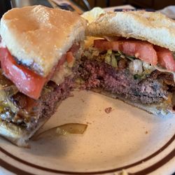 Jerzy’s Eagle Crest Bar - Bacon cheeseburger