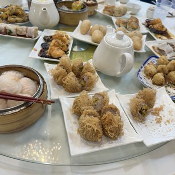 Golden Seafood Restaurant - sum dim dumplings - Seafood Near Me - Vancouver, British Columbia