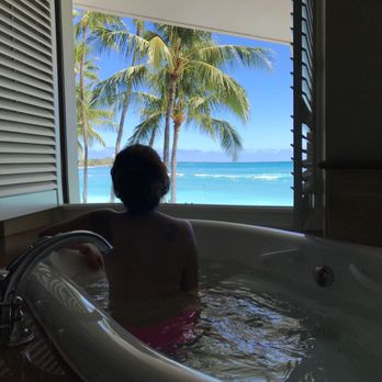 Moana Lani Spa - Day Spas Near Me - Honolulu, Hawaii Moana Lani Spa - Day Spas Near Me - Honolulu, Hawaii
