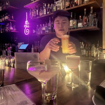 Mahaniyom - A great bartendar - Cocktail Bars Near Me - Brookline, Massachusetts Mahaniyom - A great bartendar - Cocktail Bars Near Me - Brookline, Massachusetts
