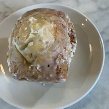 Flour Bakery + Cafe - gluten free orange poppy seed muffin - Cafes Near Me - Boston, Massachusetts Flour Bakery + Cafe - gluten free orange poppy seed muffin - Cafes Near Me - Boston, Massachusetts
