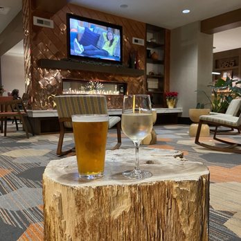 Courtyard by Marriott Lake George - Seating area , drinks from lobby bar - Hotels Near Me - Lake George, New York Courtyard by Marriott Lake George - Seating area , drinks from lobby bar - Hotels Near Me - Lake George, New York