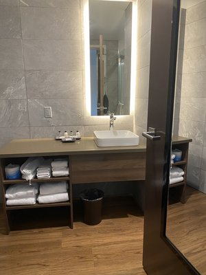 voco Saranac Lake NY - Waterfront, an IHG Hotel by null