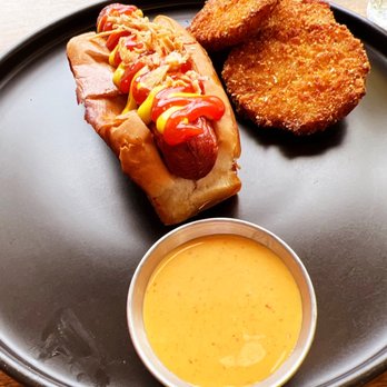 Spoon & Spindle - Ron Pipers hot dog - Breakfast & Brunch Near Me - Orange, Virginia Spoon & Spindle - Ron Pipers hot dog - Breakfast & Brunch Near Me - Orange, Virginia