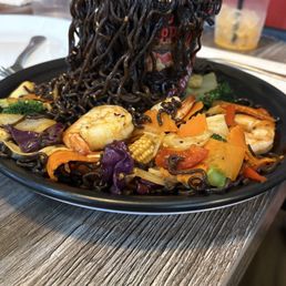 30. Medusa Noodle with shrimp