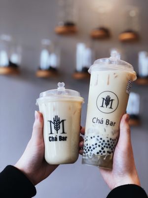 M Chá Bar (Hwy400 & Rutherford) by null