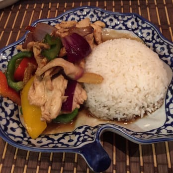 Baan Thai - Love the dishes! The actual plates, I mean. So pretty! And the food was great. This is "H" on the menu. - Thai Near Me - Ottawa, Ontario