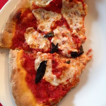 Bella Napoli Pizza - Reheated margherita pizza - Pizza Near Me - Suffolk, Virginia