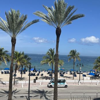 Con Murphy's Ocean Bar & Grill - View - Desserts Near Me - Fort Lauderdale, Florida