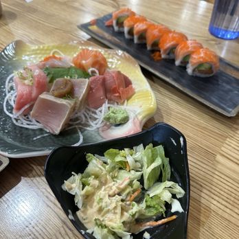 Sushi Town - Omakase Sashimi the fish choice was excellent! Double salmon roll was very tasty and a good price. - Sushi Bars Near Me - San Jose, California