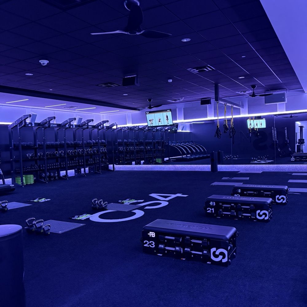 Club Studio - CS4 (HIIT) studio - Gyms Near Me - Arlington, Virginia