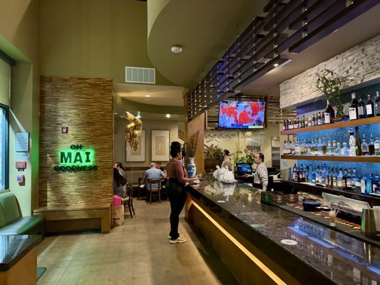 Mai's Restaurant by null