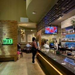 Mai's Restaurant