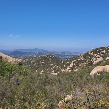 Potato Chip Rock - Hiking Near Me - Poway, California Potato Chip Rock - Hiking Near Me - Poway, California