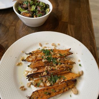 El Mercat - Baby carrots and brussel sprouts - Tapas Bars Near Me - Arlington, Virginia