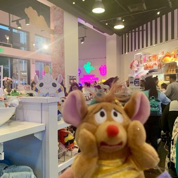 DisneyWorld - Souvenir Shops Near Me DisneyWorld - Souvenir Shops Near Me