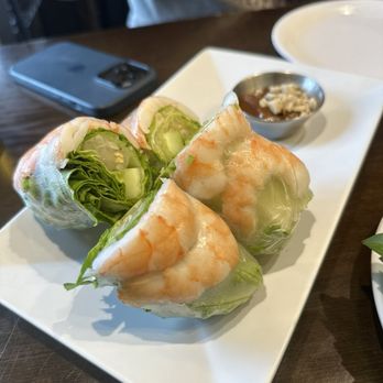 Pho Che - 2. Summer Roll - Vietnamese Near Me - Flushing, New York